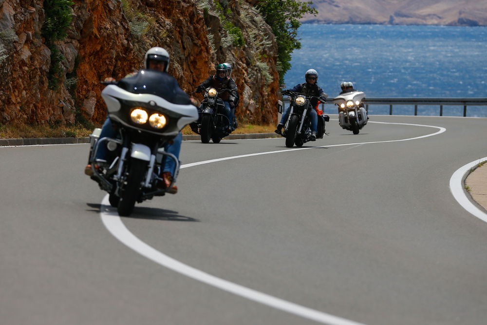 BTPS \ Pologi \ Luksuzna potovanja s Harley Davidson motorji